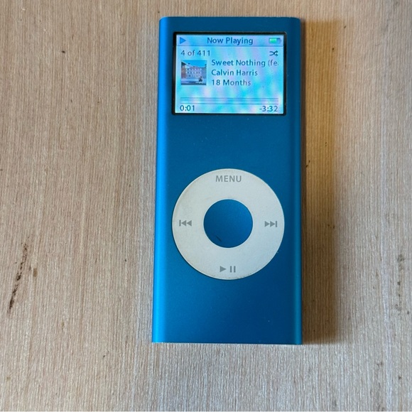 Apple iPod Nano 2ndGen 4GB Silver Model:A1199 Tested Good w/Charg 411 Songs-Read - Picture 9 of 14